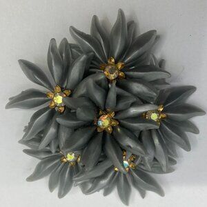 Vtg 1950 CORO ? grey plastic flowers 2 1/4' diameter brooch